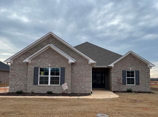 17340 Stonegate Dr, Athens, AL 35613