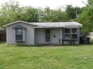 5532 Sun Valley Dr, Fort Worth, TX 76119
