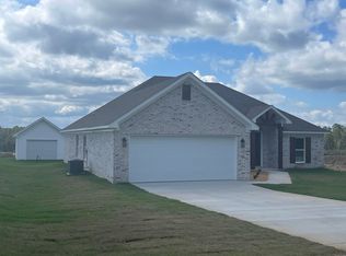 10707 W Miller Sardis Rd, Bauxite, AR 72011