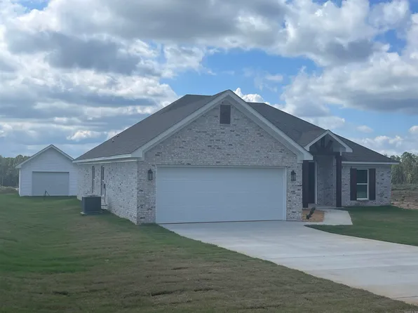 10707 W Miller Sardis Rd, Bauxite, AR 72011