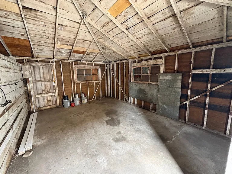 309 W Noble Ave — Photo 35