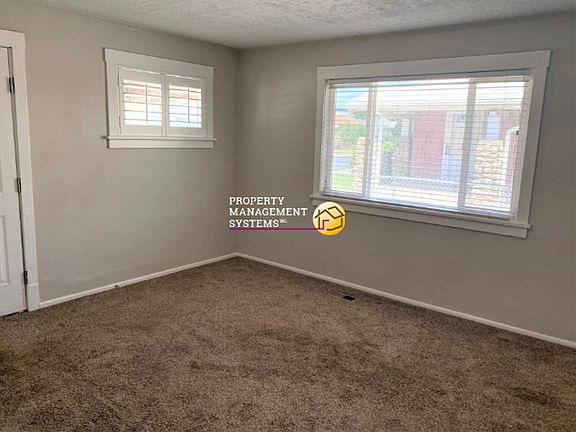 5th image of 126 E Whitlock Ave #Up-2500