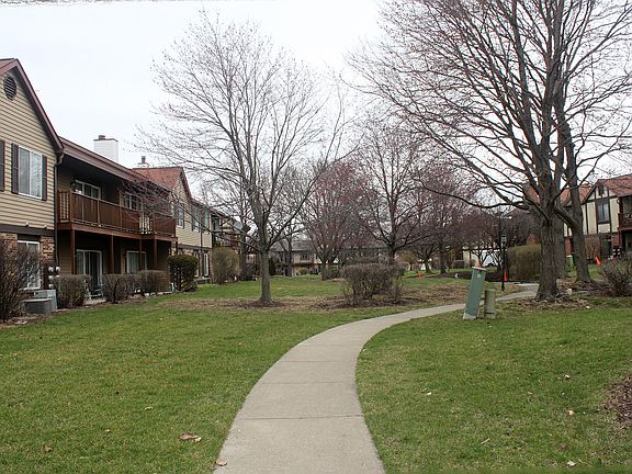 Courtyard Walking Path