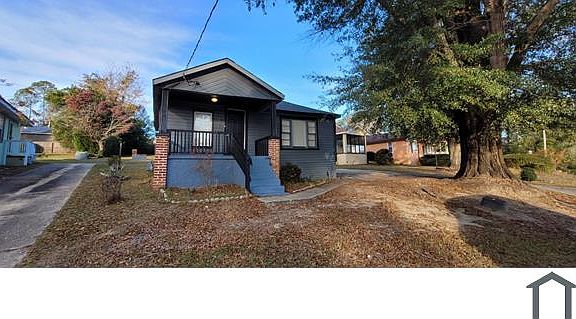 2nd image of 411 Pinecrest Dr
