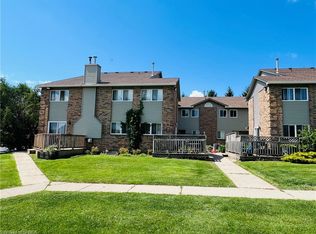 19 Wren Ct #5, Tillsonburg, ON N4G 5K2