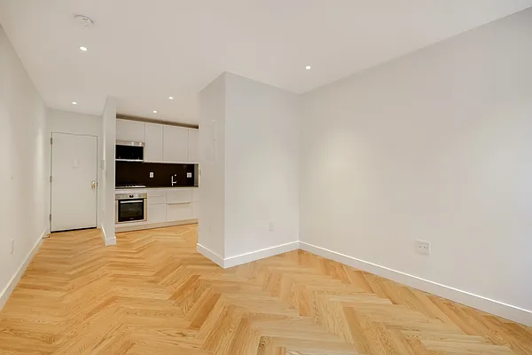 Rented by Akelius Real Estate Management | media 7