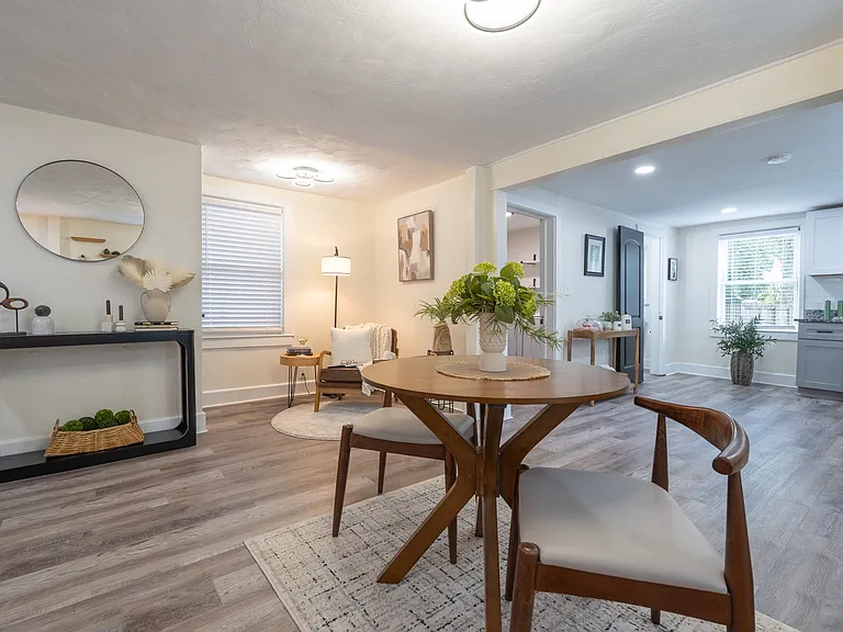 1114 Hoover Ave — Photo 12