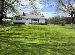 3147 Oneida Valley Rd, Hilliards, PA 16040