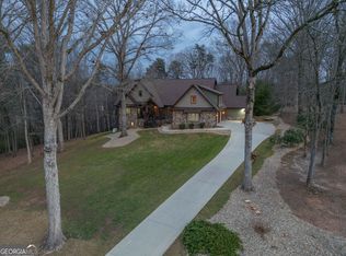 712 Meadow Run Ct, Clarkesville, GA 30523