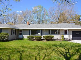 3865 Ellen St, Muskegon, MI 49444