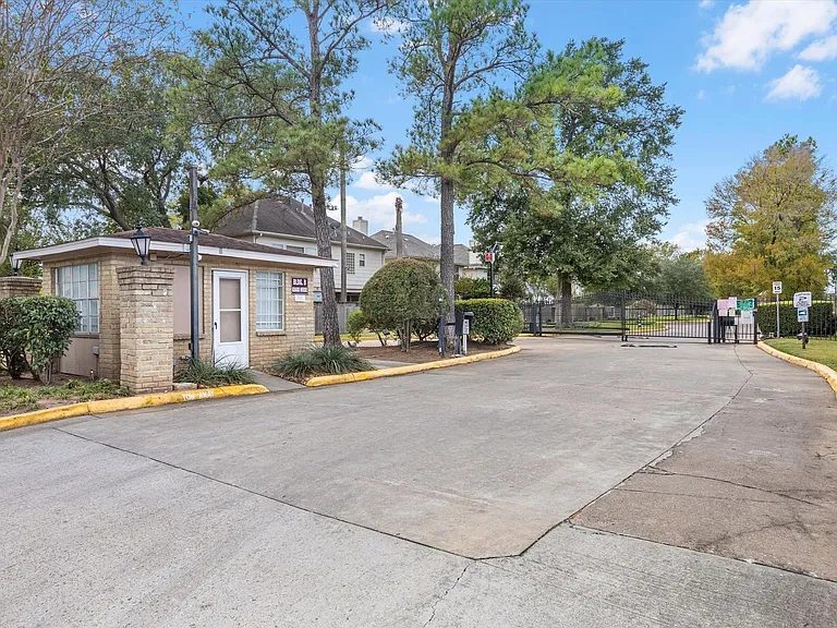 2800 Jeanetta St #1407 — Photo 17
