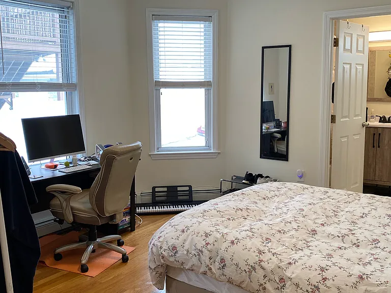 22 Dartmouth St #1 — Photo 3