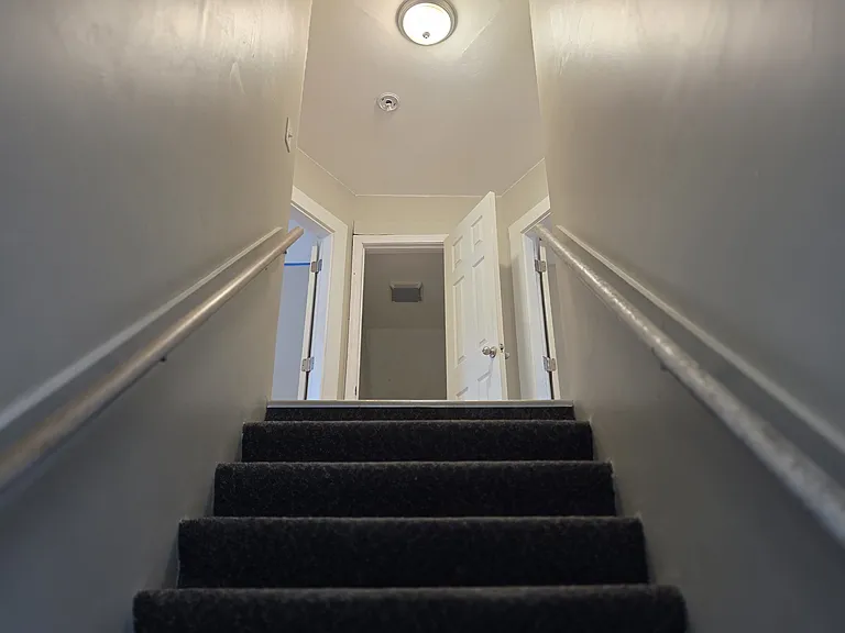 Carlmark St — Photo 7