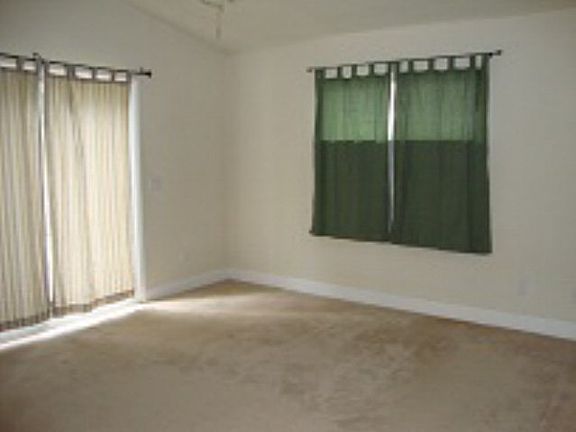 5th image of 1218 NW 15th Ave