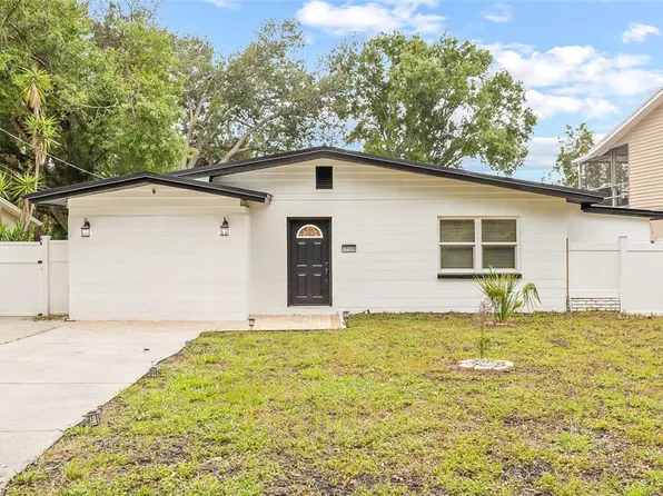 12506 Forest Hills Dr, Tampa, FL 33612
