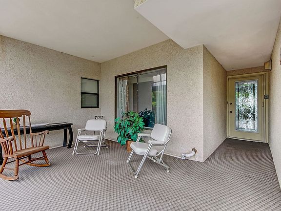 4th image of 2280 Shepard St Unit No 604 Uni