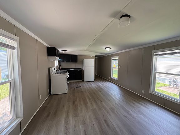 2nd image of 6008 Moeller Rd #229