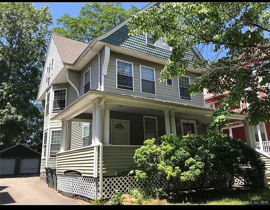 2nd image of 33 Yale St