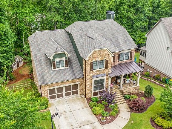 4th image of 3935 Wieuca Ct