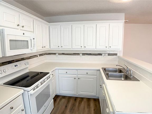 4th image of 1428 Box Cir