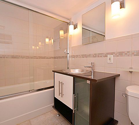 3rd image of 350 E 62nd St APT 3M