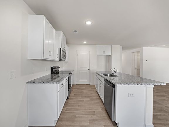 2nd image of 4649 Swimming Ln