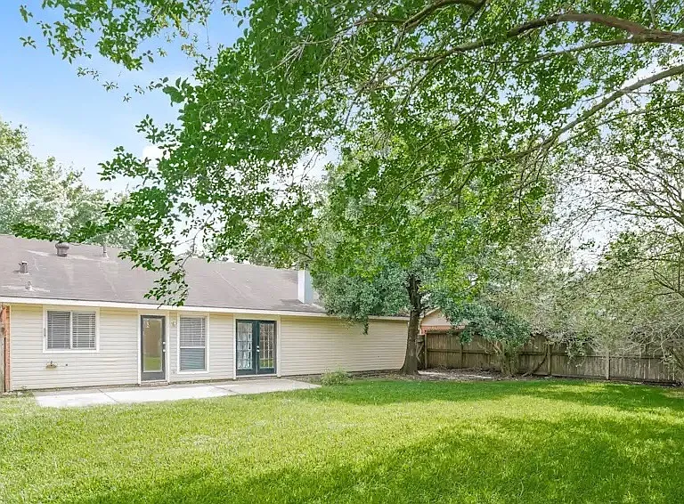22002 Castle Springs Dr — Photo 1