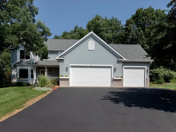 1016 Willow River Road N, North Hudson, WI 54016