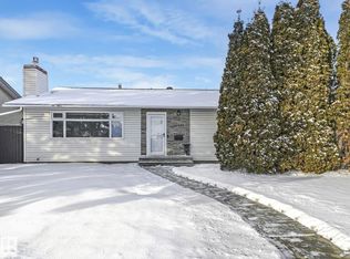 10936 165th St NW, Edmonton, AB T5P 3T7