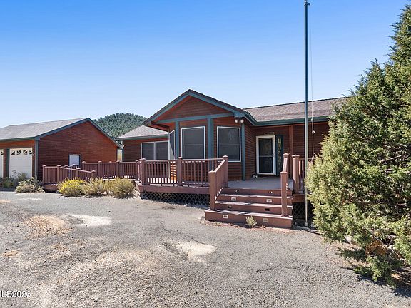5th image of 21361 Crestview Rd