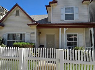 2111 Abrams Way, Bakersfield, CA 93301