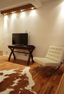 Rented by WAM Partners - William Moses Co. | media 81