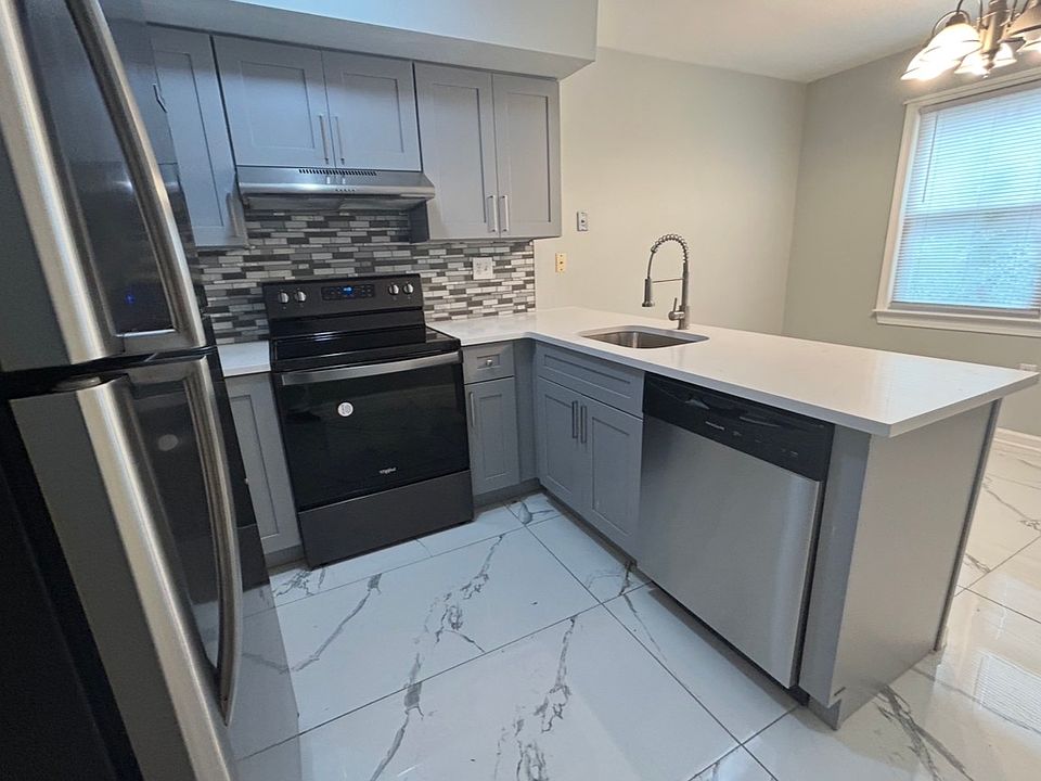 1st image of 273 Danny Ln