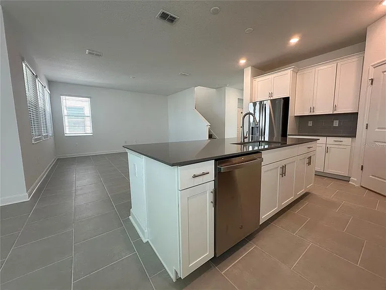 3052 Park Vale Rd — Photo 8