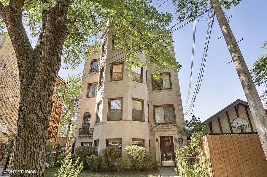 1st image of 2717 W Argyle St APT 2