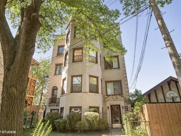 2717 W Argyle St APT 2, Chicago, IL 60625