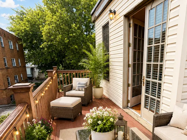 5934 Elwood St #Penthouse, Pittsburgh, PA 15232
