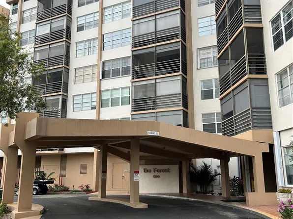 900 Saint Charles Pl APT 507, Hollywood, FL 33026