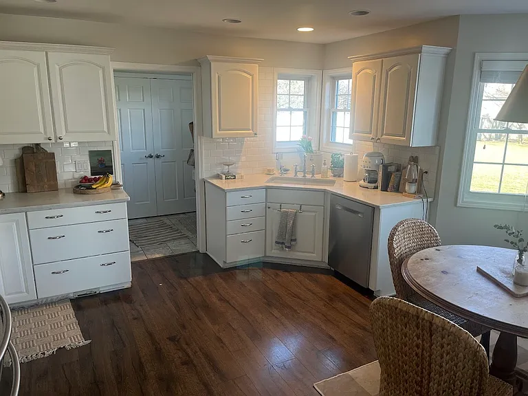301 Andrea Ave — Photo 4