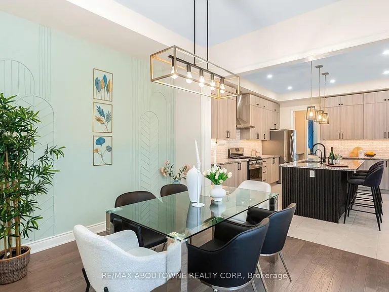 3294 Millicent Ave — Photo 22