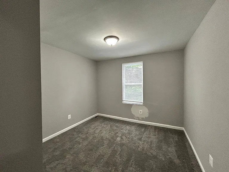 4702 Old York Rd — Photo 6