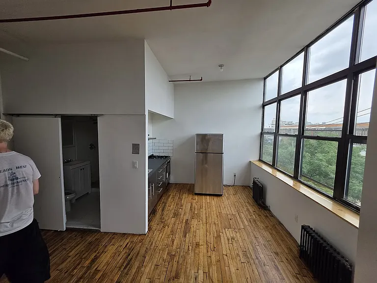 476 Jefferson St #322 — Photo 10