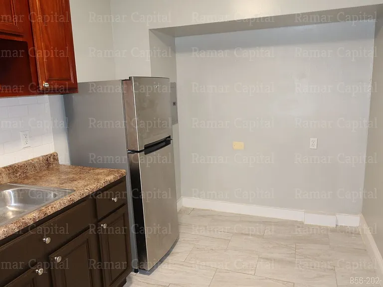 ANR II - 714 Vine St — Photo 11