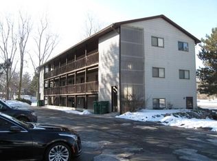 1340 E State Rd, Lansing, MI 48906