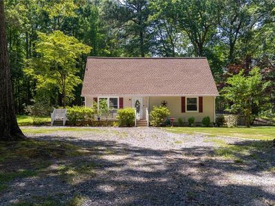 844 Rocky Point Lndg, Cobbs Creek, VA, 23035