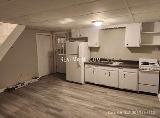 123 Union St APT 3, Brewer, ME 04412