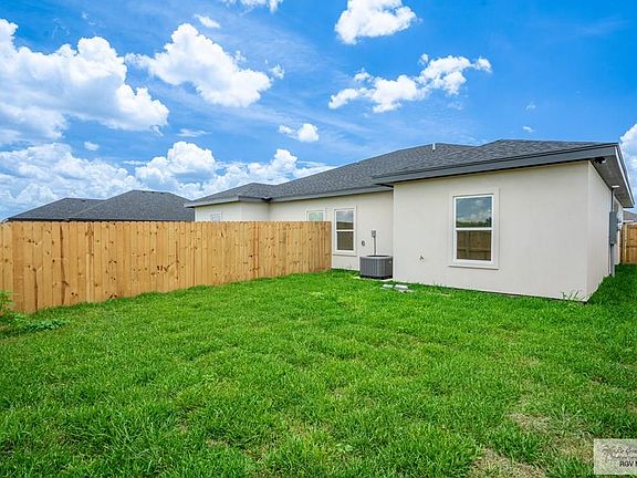 5th image of 1010 Escondido Ln E #B