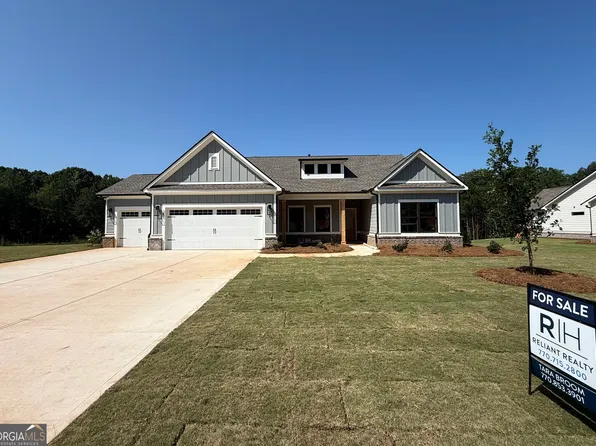 281 Weslyn Dr, Social Circle, GA 30025
