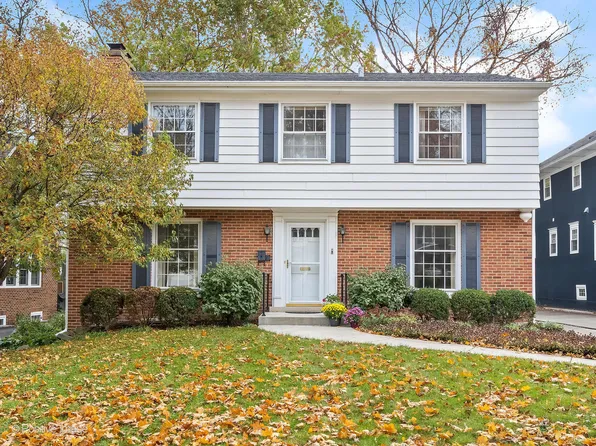 4139 Grove Ave, Western Springs, IL 60558