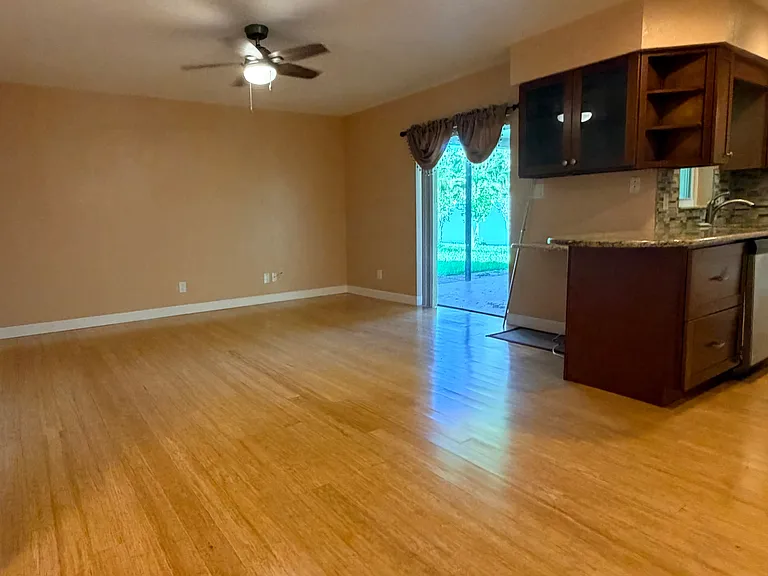 1648 Summerdale Dr S — Photo 11
